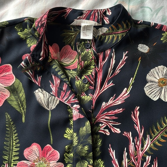 Long sleeve blouse/top - Picture 7 of 7